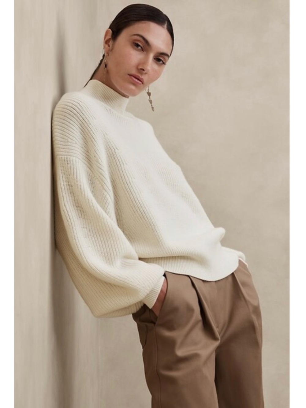 Banana Republic Landa Merino Mock Neck Chunky Knit Boxy Sweater Cream Medium
